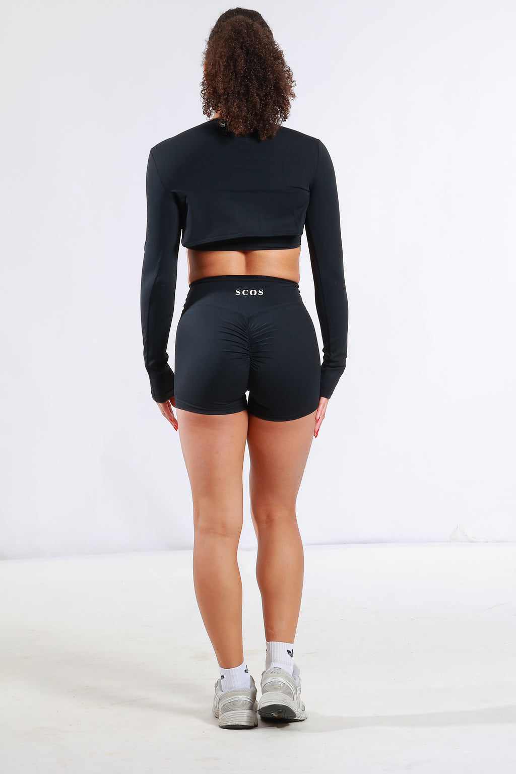 Sculpt & Flow long sleeve set – stijlvolle athleisure look – SCOSCOLLECTION
